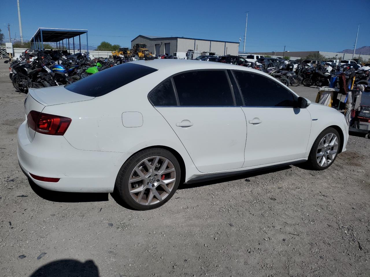 3VW4T7AJ5EM325611 2014 Volkswagen Jetta Gli