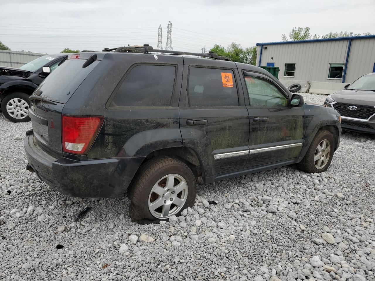 1J4PR4GK2AC120945 2010 Jeep Grand Cherokee Laredo