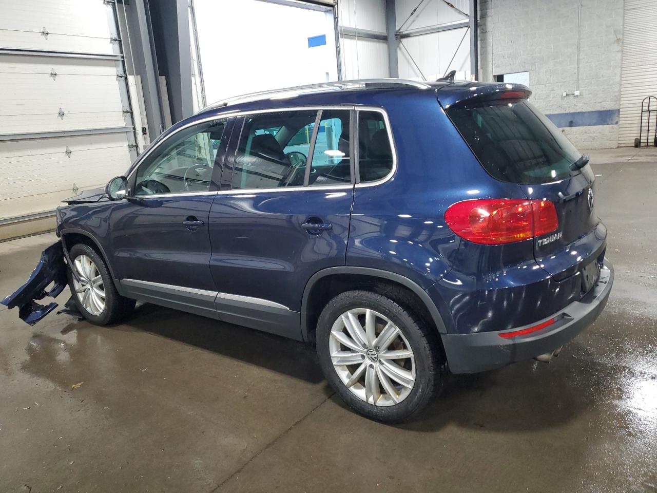 2013 Volkswagen Tiguan S vin: WVGBV3AX3DW611839