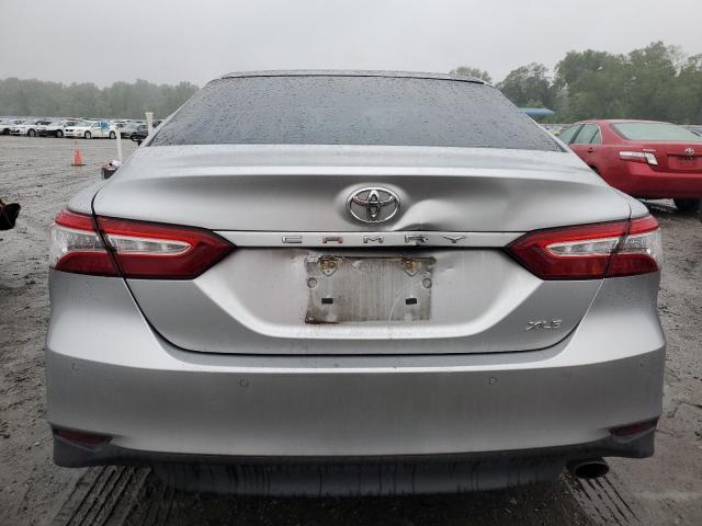 2018 Toyota Camry L VIN: 4T1B11HK9JU017774 Lot: 54884034