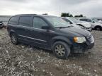 CHRYSLER TOWN & COU photo