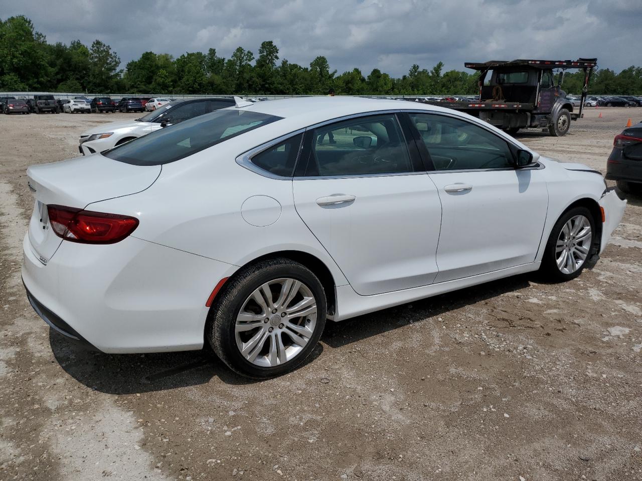 1C3CCCAB5GN118875 2016 Chrysler 200 Limited