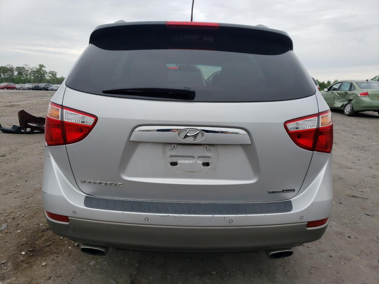 KM8NUDCC8CU184992 2012 Hyundai Veracruz Gls