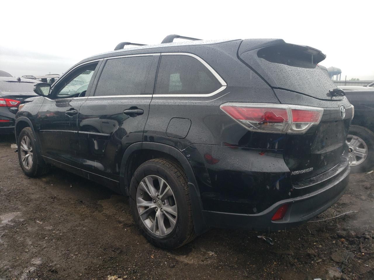 5TDJKRFH8FS090875 2015 Toyota Highlander Xle