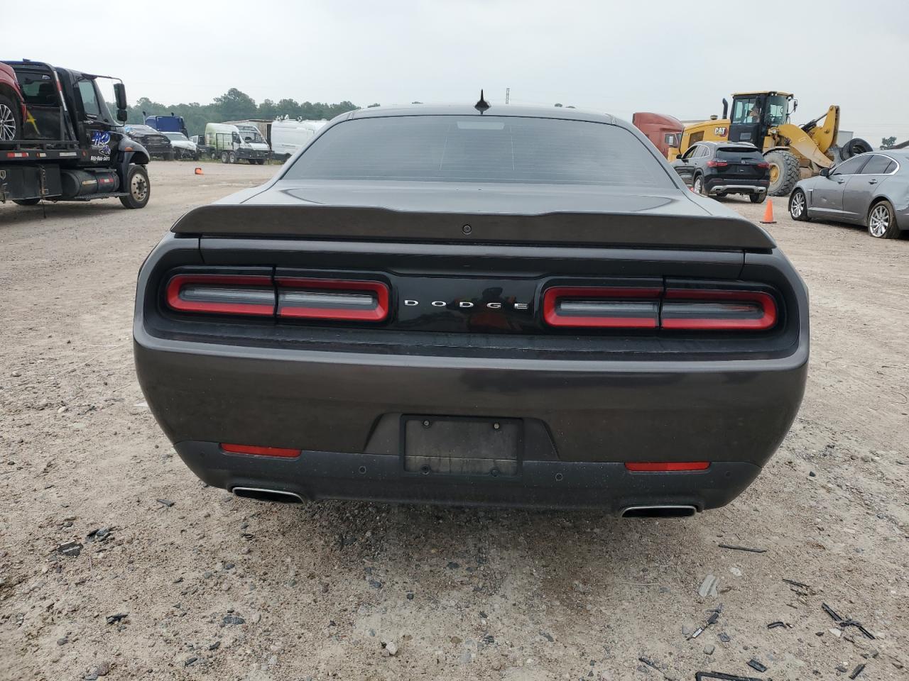 2C3CDZAG0JH204719 2018 Dodge Challenger Sxt