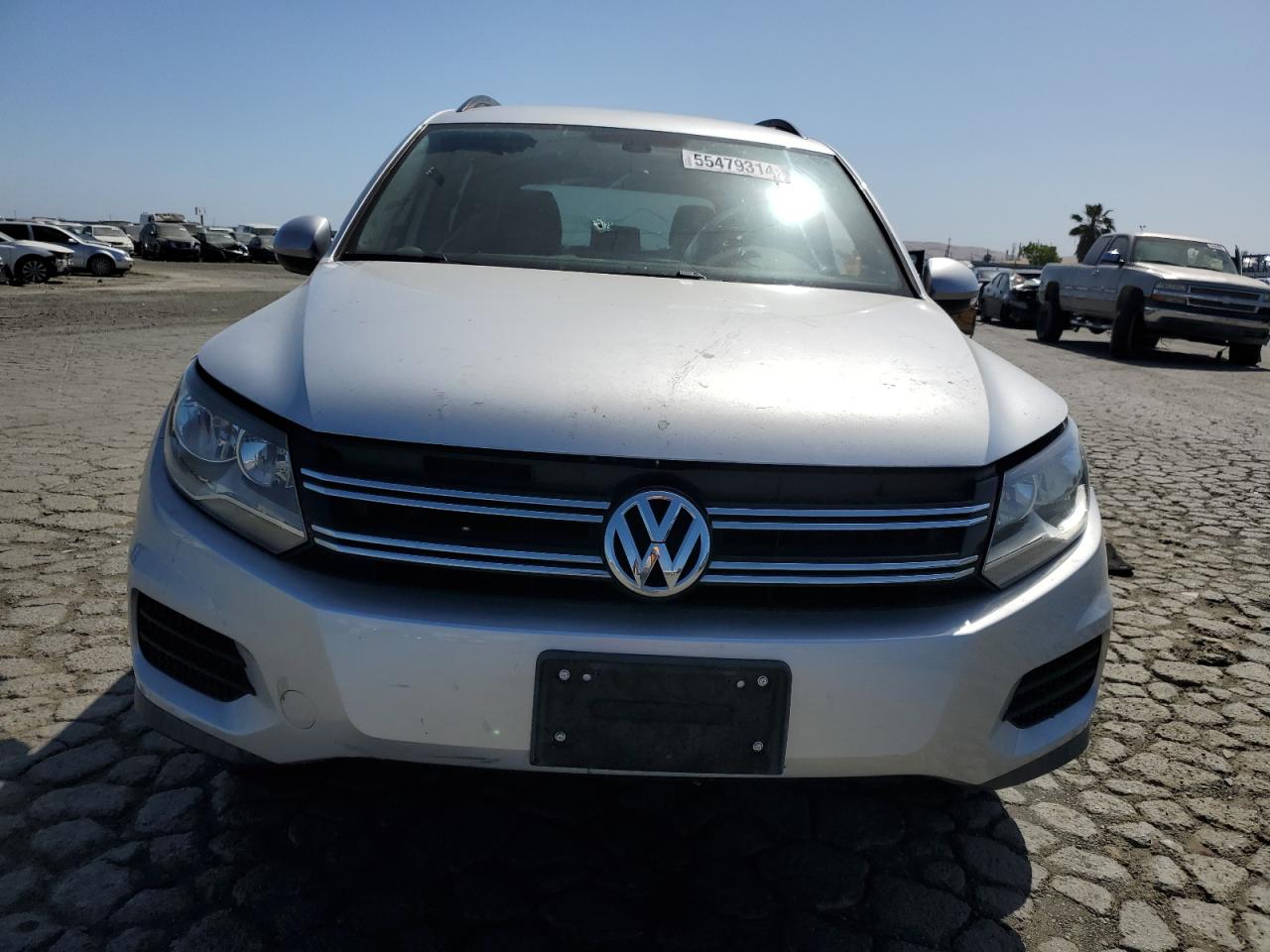 2017 Volkswagen Tiguan S vin: WVGAV7AX1HK027391