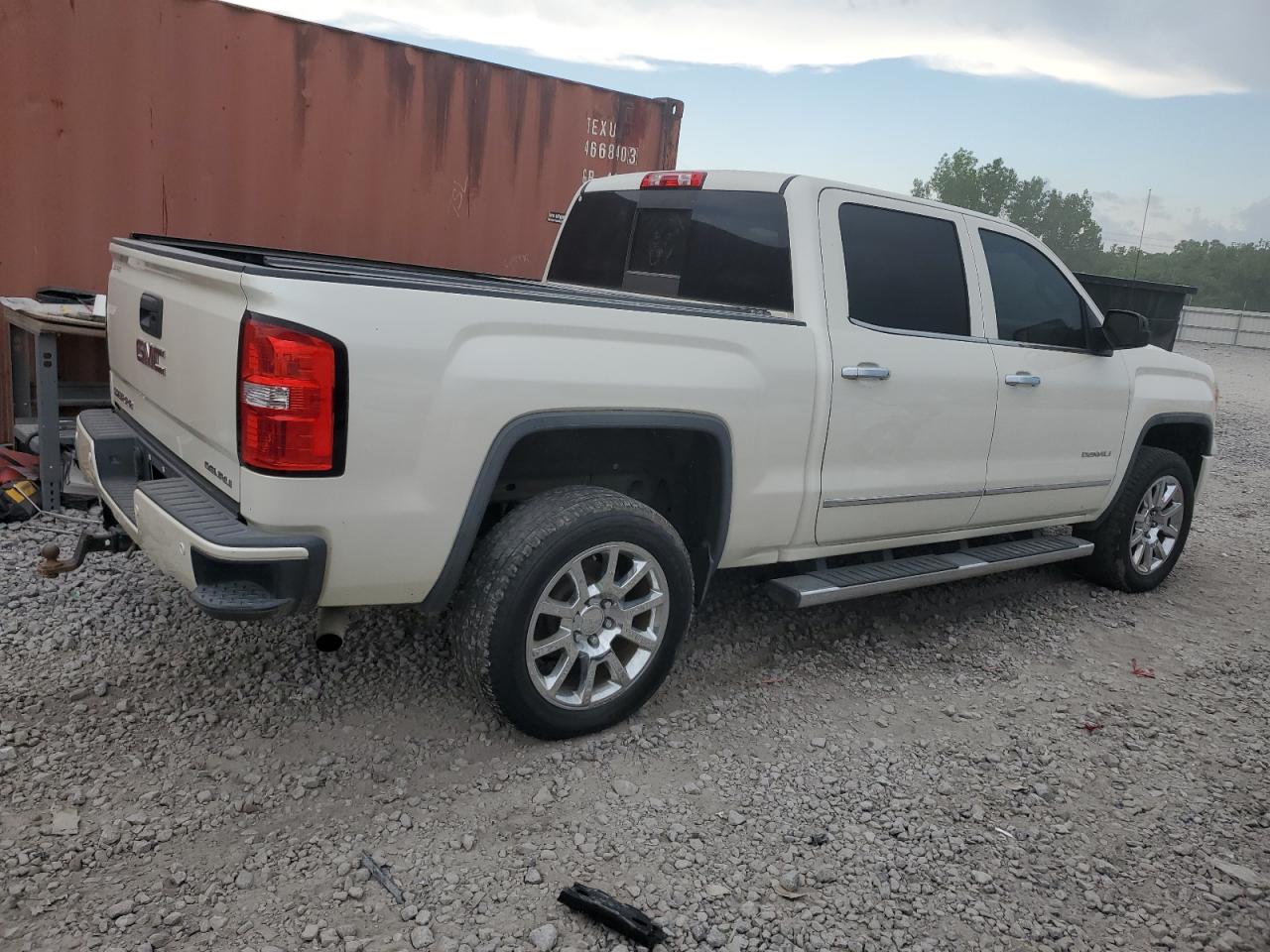 2015 GMC Sierra K1500 Denali vin: 3GTU2WEJXFG324786