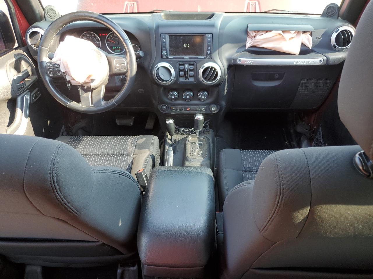 1C4BJWEG9CL232985 2012 Jeep Wrangler Unlimited Sahara