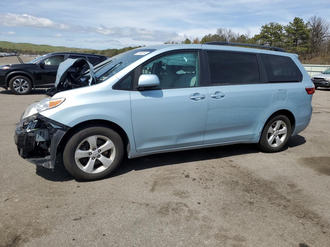 5TDKZ3DC0HS856802 2017 Toyota Sienna Le