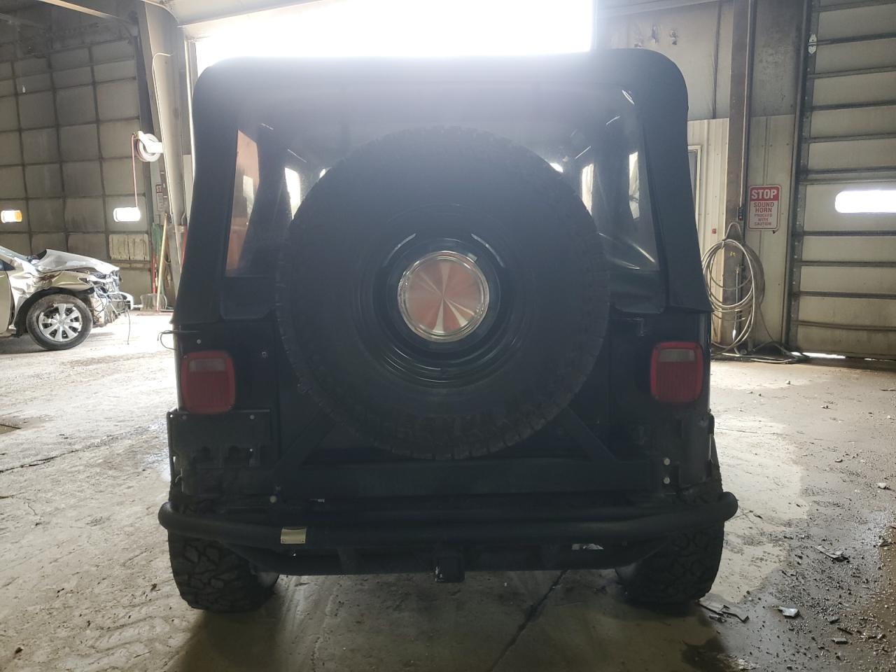 2J4FY29T7LJ528326 1990 Jeep Wrangler / Yj