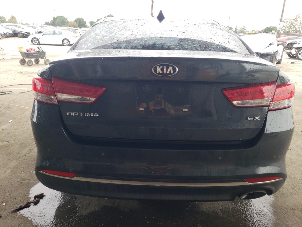 5XXGU4L37GG011943 2016 Kia Optima Ex