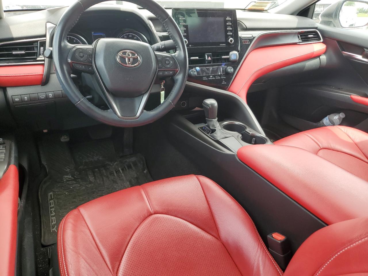 4T1G11AK9MU520404 2021 Toyota Camry Se