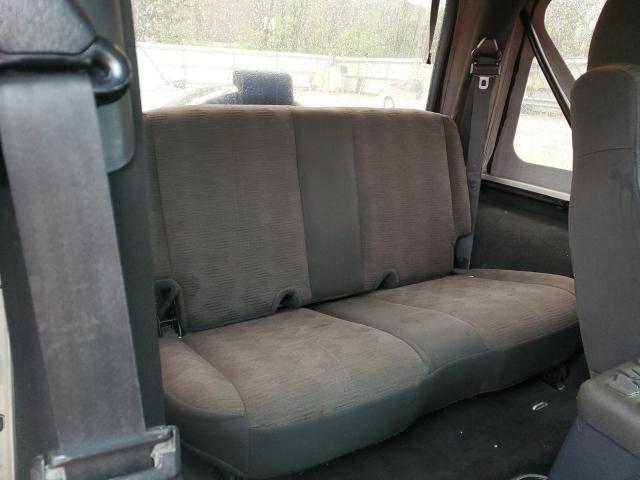 2004 Jeep Wrangler X VIN: 1J4FA39SX4P716439 Lot: 53810354