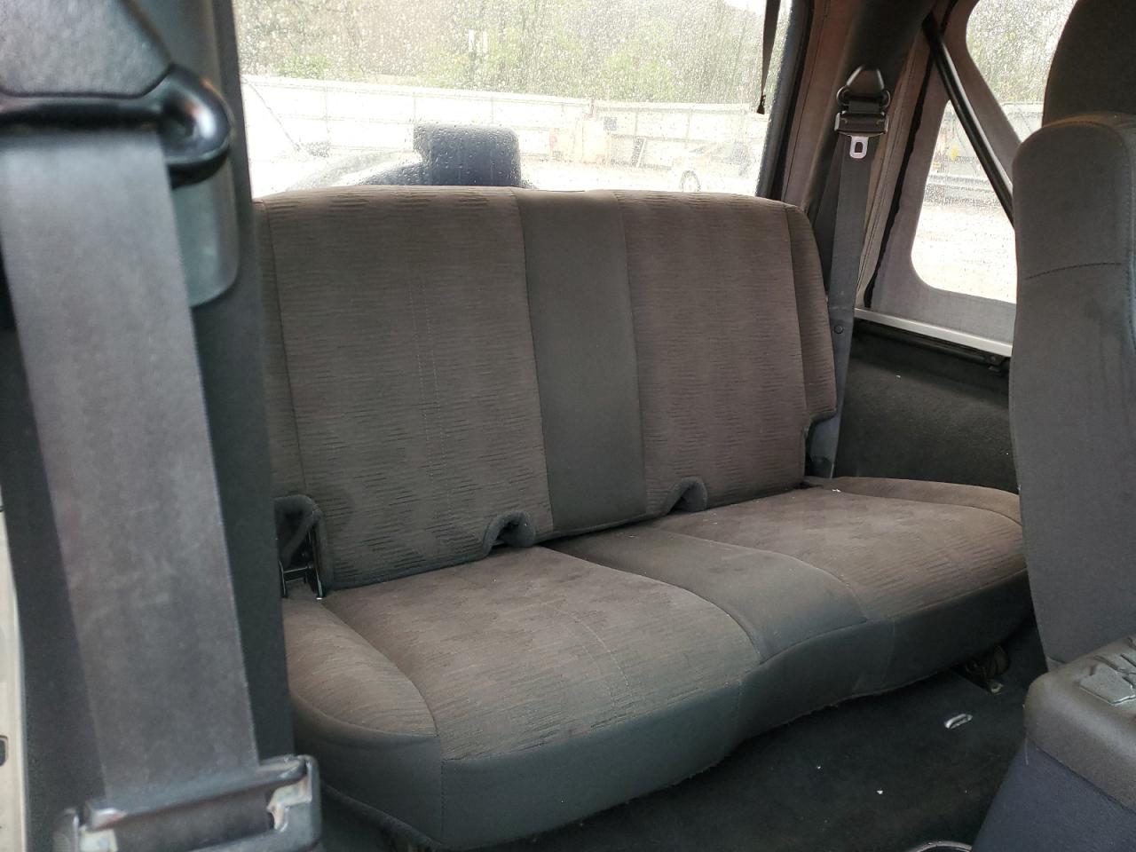 1J4FA39SX4P716439 2004 Jeep Wrangler X