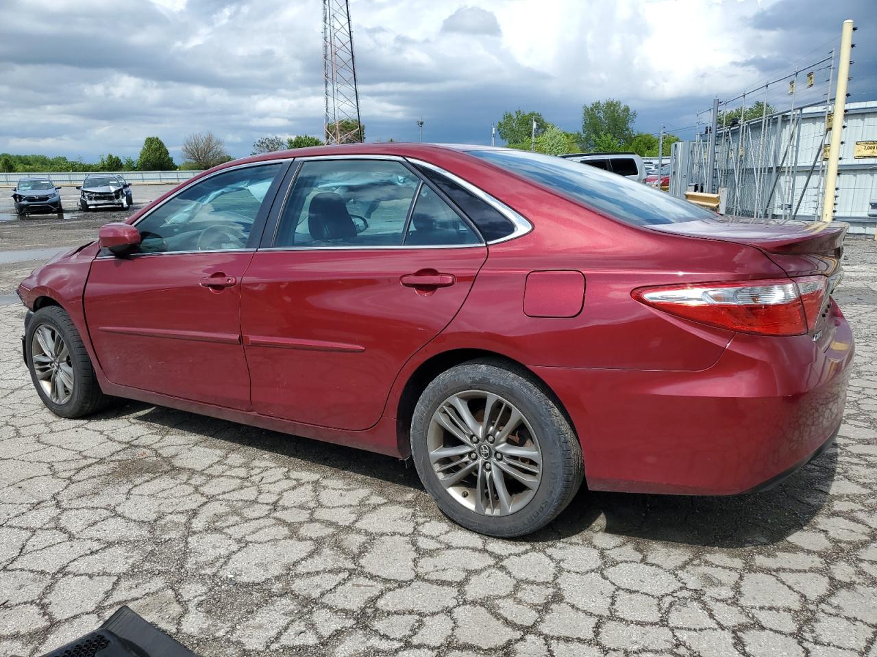 4T1BF1FK0HU737916 2017 Toyota Camry Le