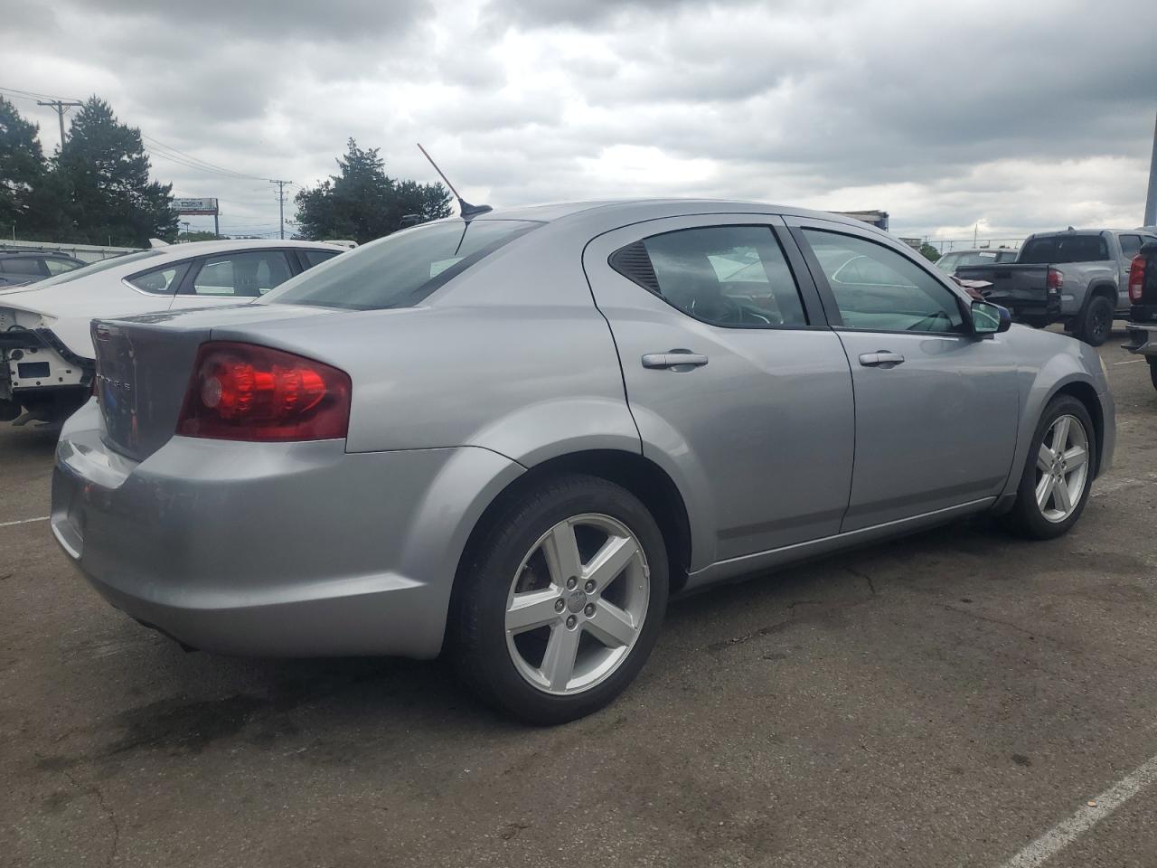 2013 Dodge Avenger Se vin: 1C3CDZAB1DN681126