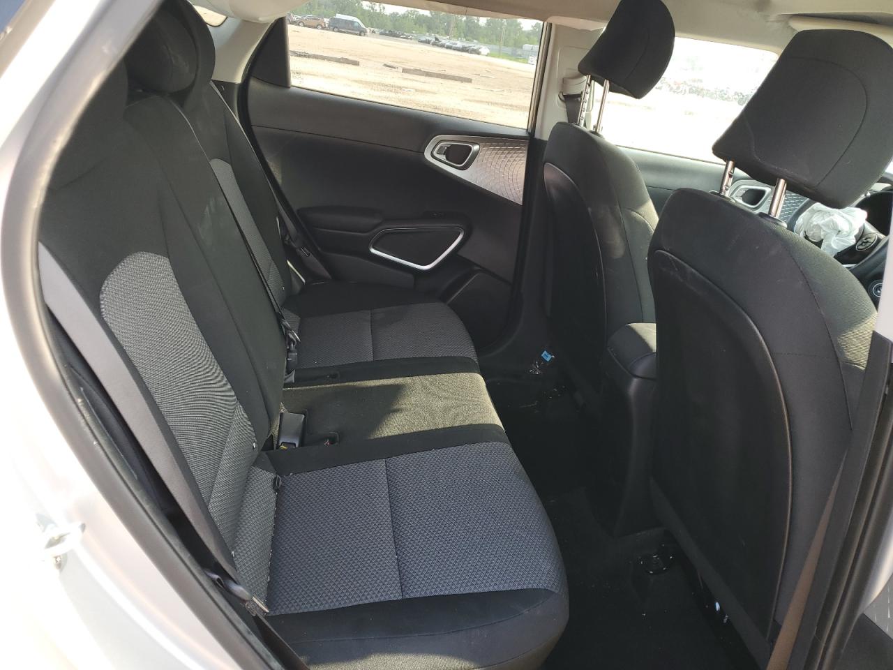 KNDJ23AU3L7099247 2020 Kia Soul Lx