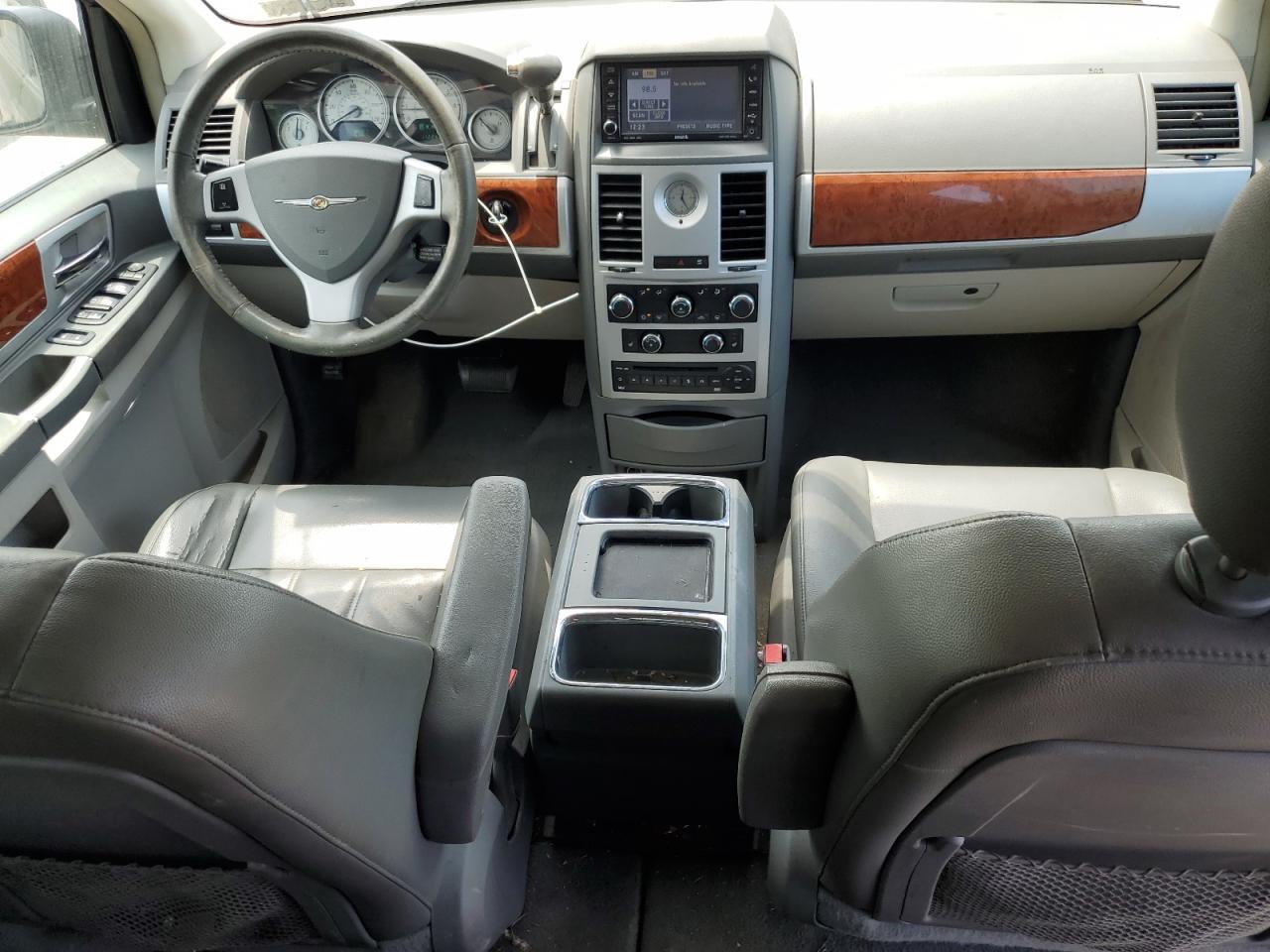 2A8HR54109R629567 2009 Chrysler Town & Country Touring