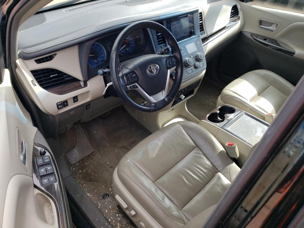 5TDYK3DC3GS720483 2016 Toyota Sienna Xle