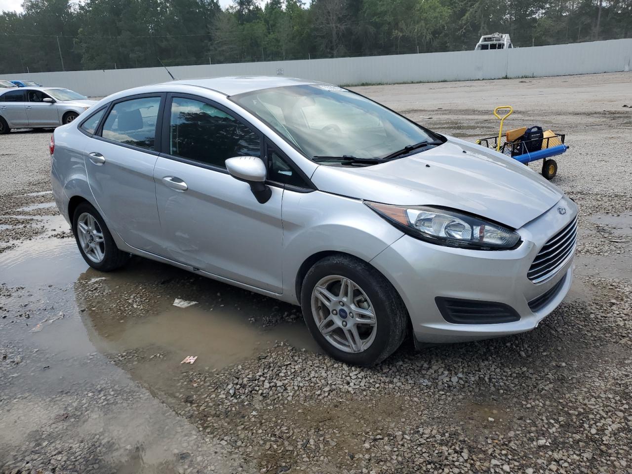 3FADP4BJ9JM138442 2018 Ford Fiesta Se