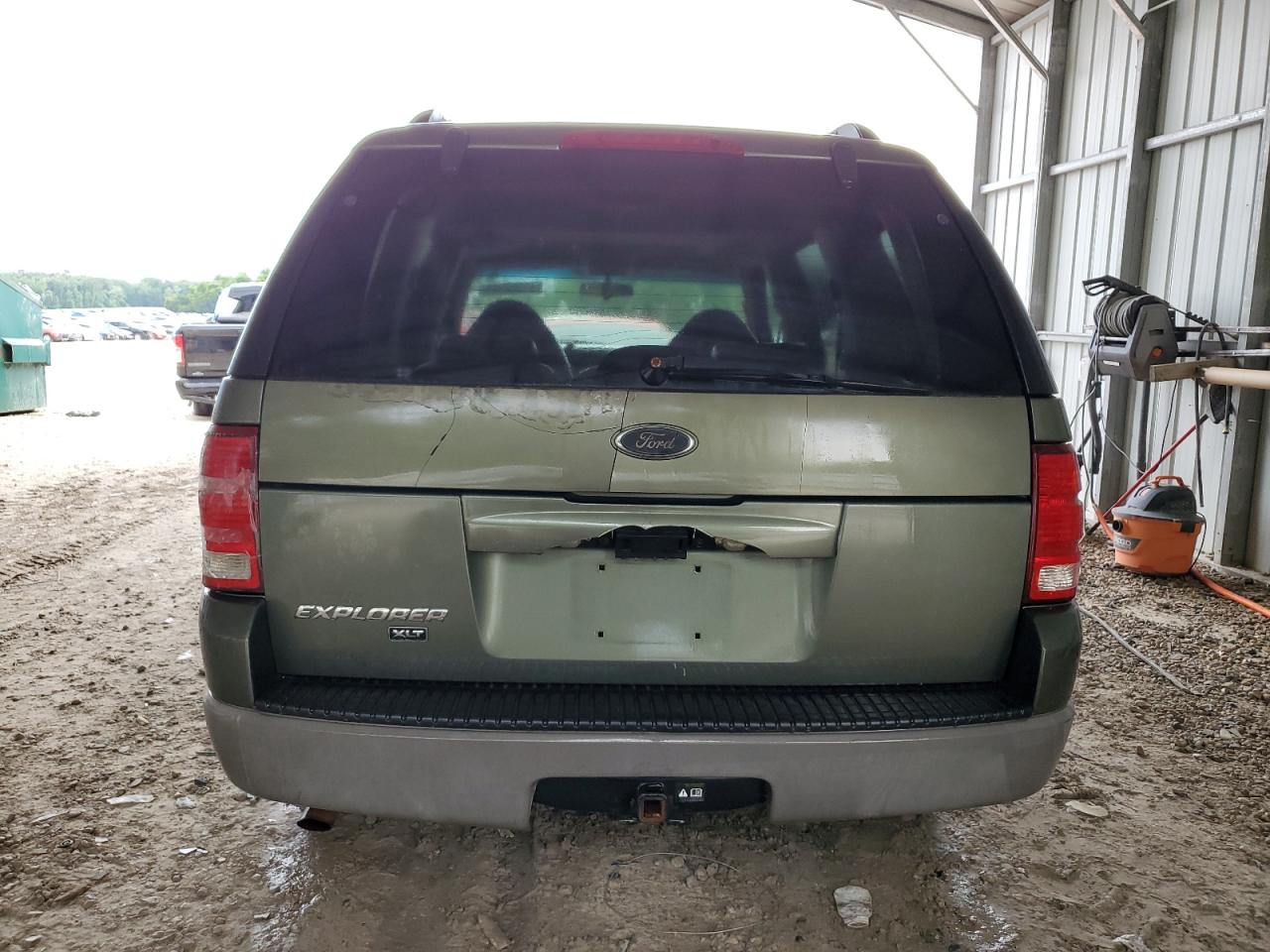 1FMZU63E02ZA42300 2002 Ford Explorer Xlt