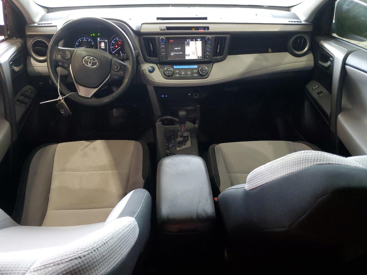 2T3WFREV4HW351597 2017 Toyota Rav4 Xle