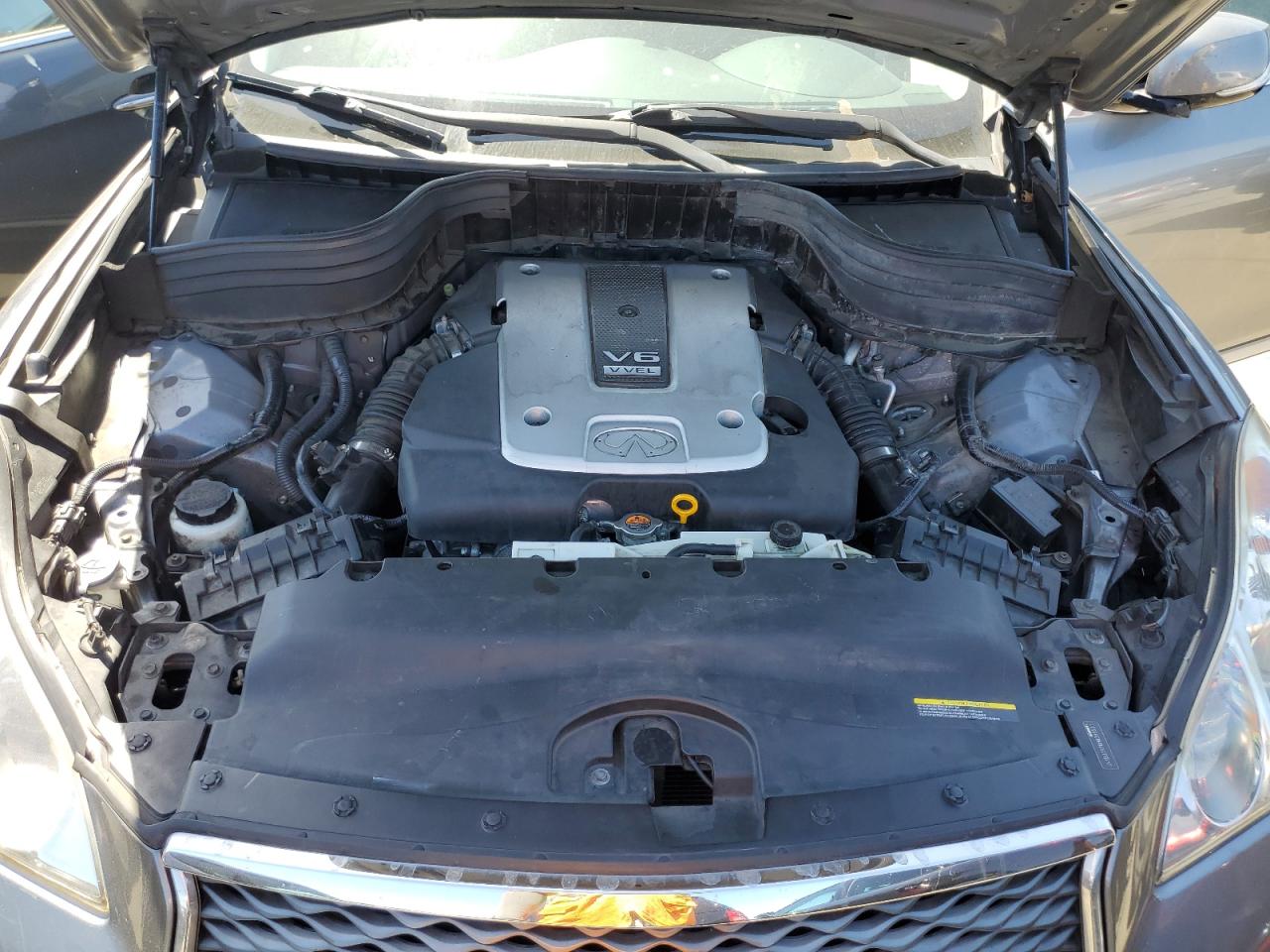 JN1BJ0RP8HM385501 2017 Infiniti Qx50