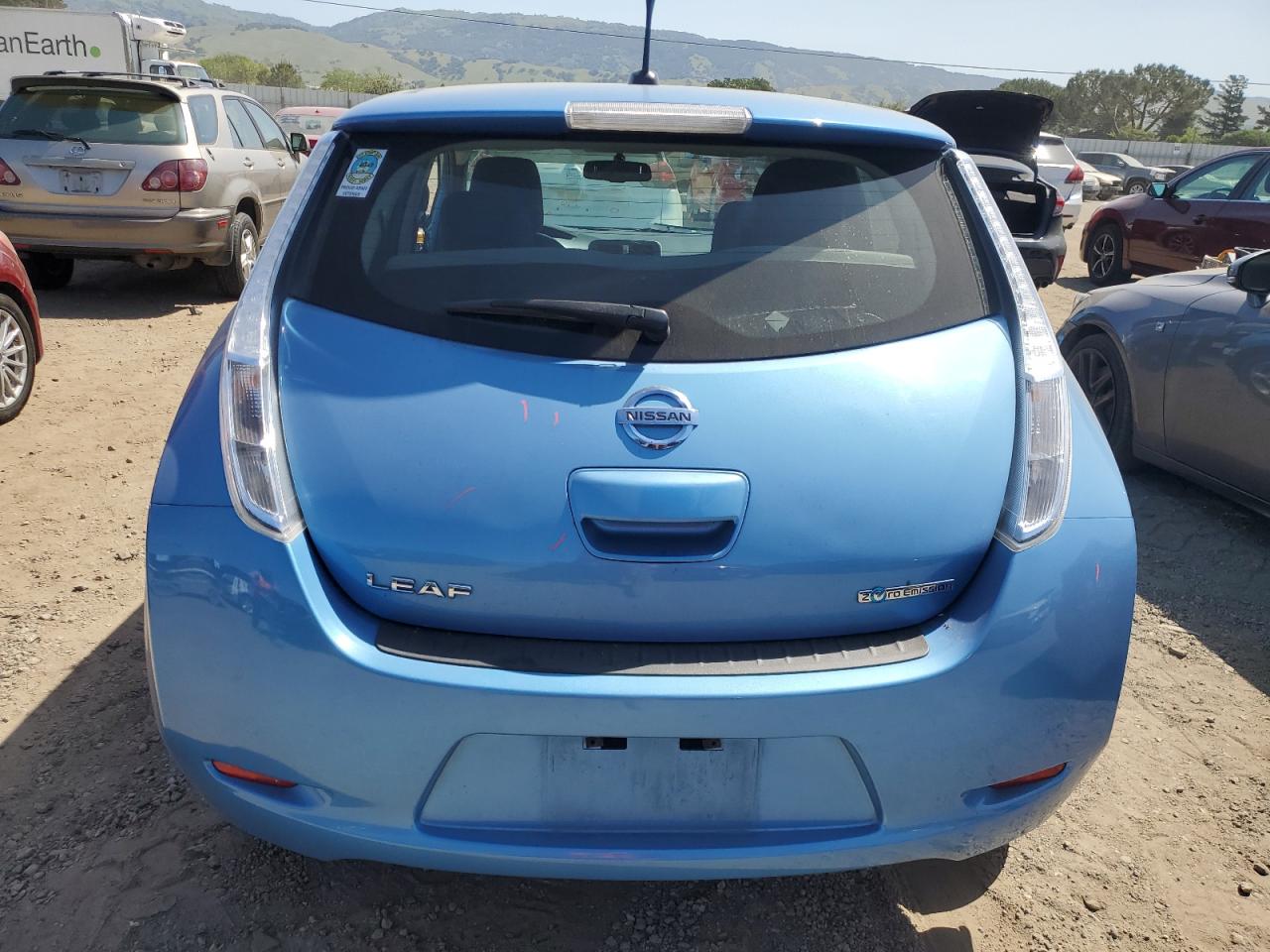 1N4AZ0CP0DC424632 2013 Nissan Leaf S