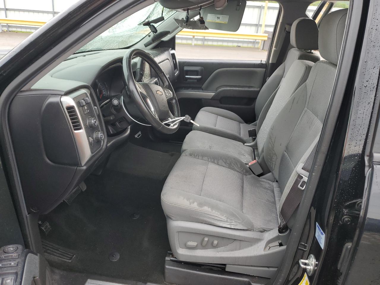 3GCUKRECXHG152328 2017 Chevrolet Silverado K1500 Lt