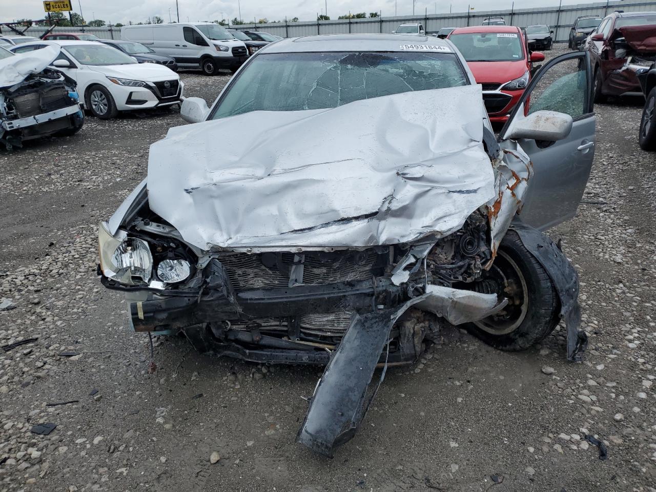 Lot #2888637119 2006 TOYOTA AVALON XL