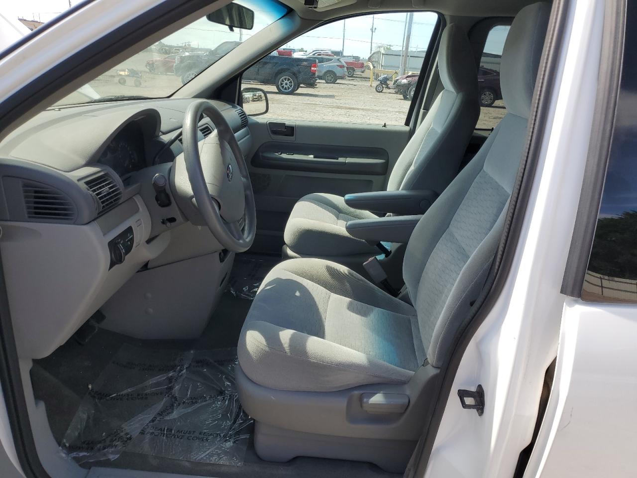 2FMZA50694BA56427 2004 Ford Freestar S