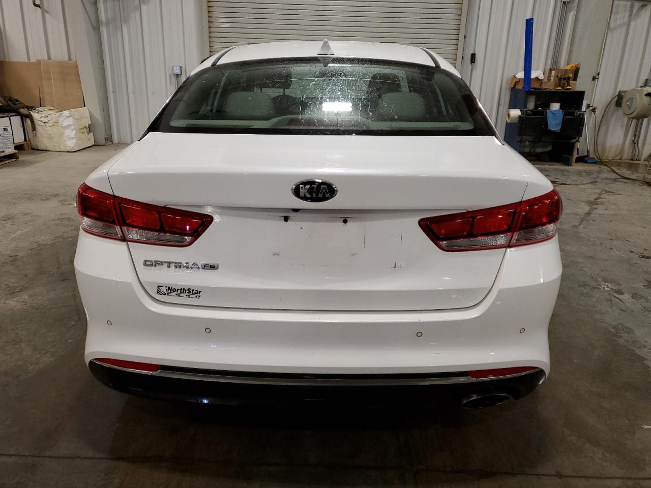 5XXGT4L34JG249923 2018 Kia Optima Lx