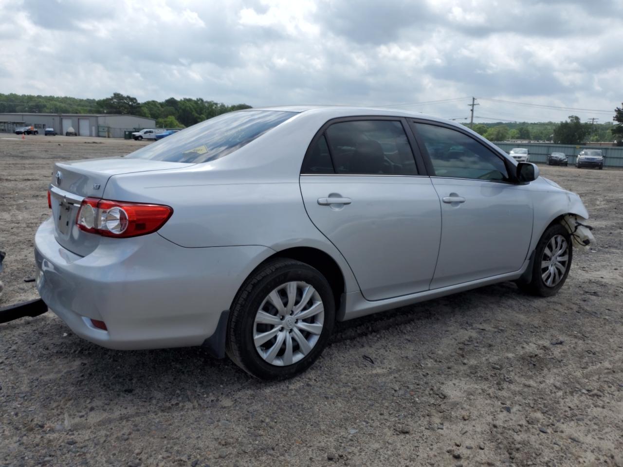 5YFBU4EE2DP151121 2013 Toyota Corolla Base