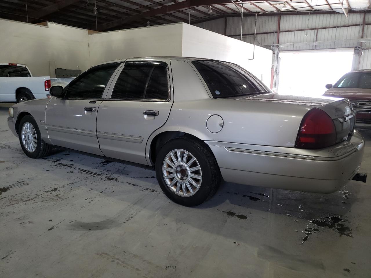 2MEBM7FV4AX600837 2010 Mercury Grand Marquis Ls