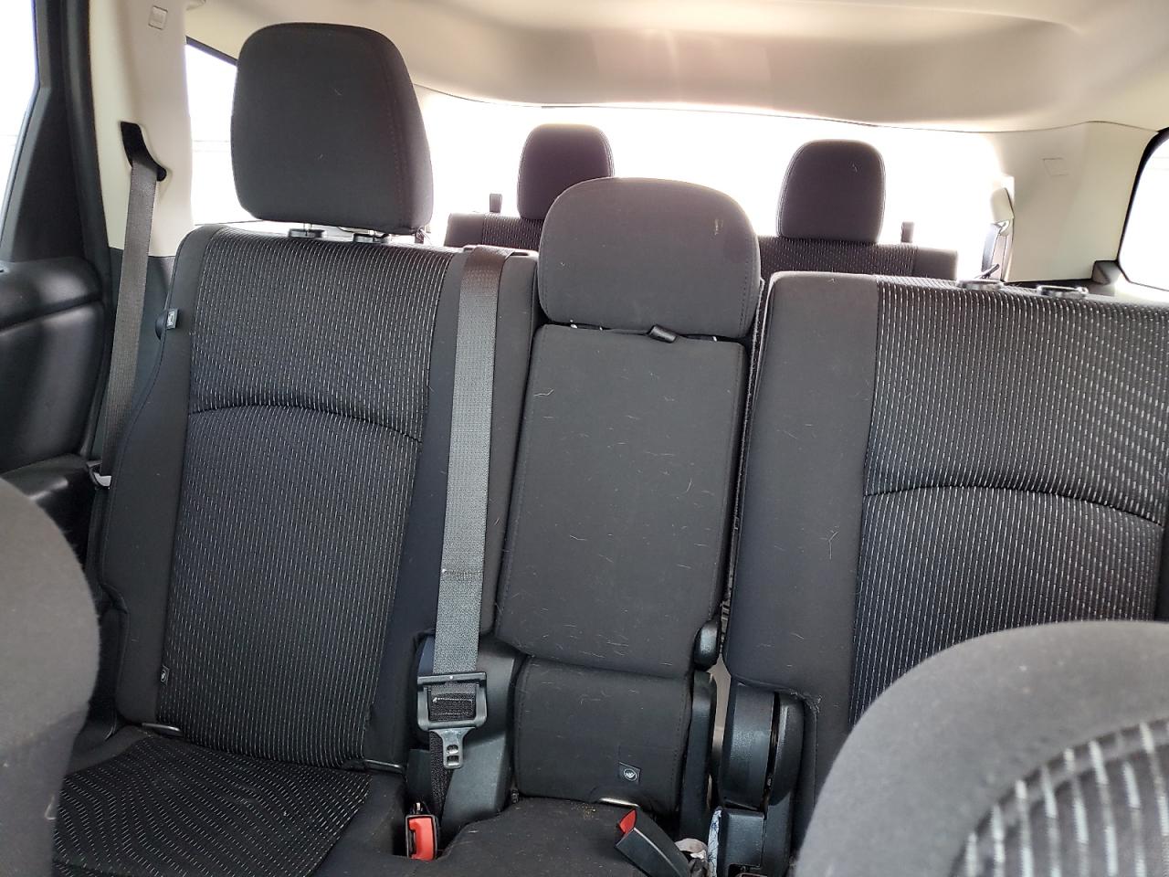 3C4PDCAB8JT353028 2018 Dodge Journey Se