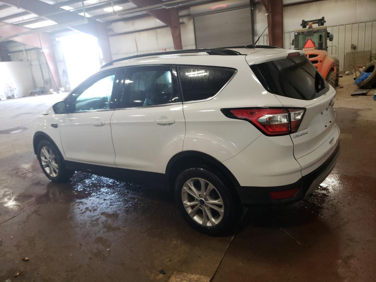 1FMCU9GD0JUA32581 2018 Ford Escape Se