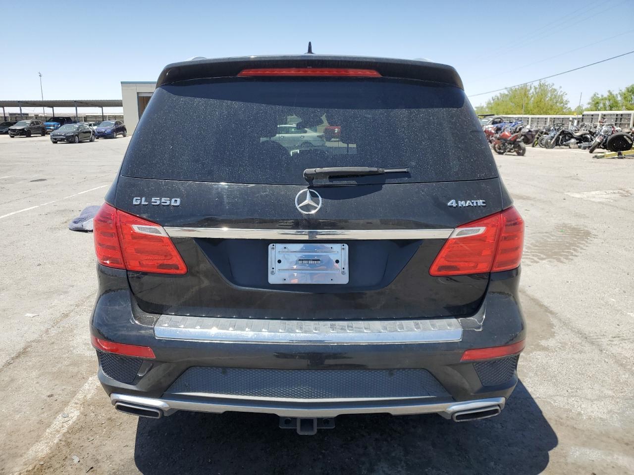 4JGDF7DE0FA443794 2015 Mercedes-Benz Gl 550 4Matic