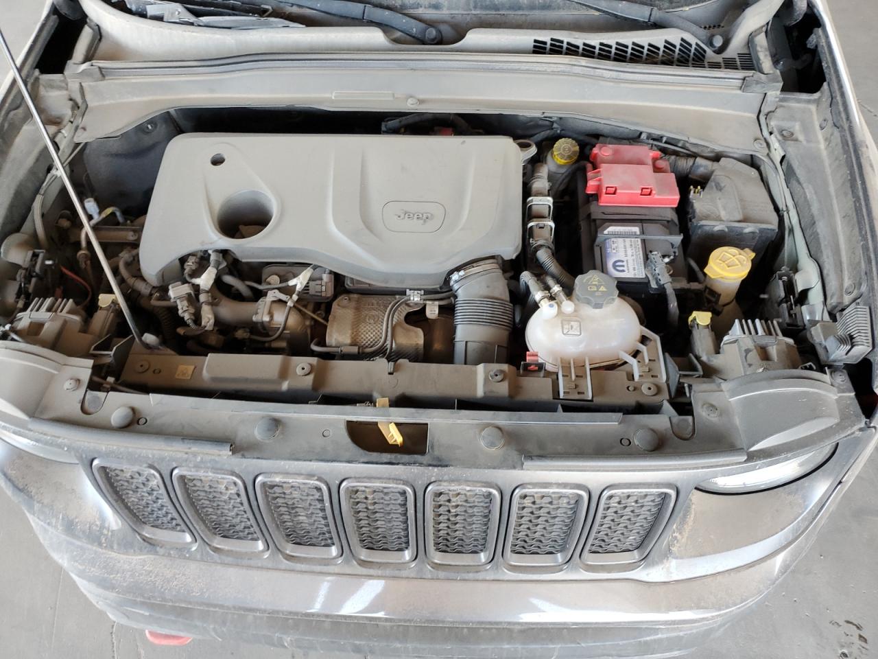 ZACNJBC11KPJ90615 2019 Jeep Renegade Trailhawk