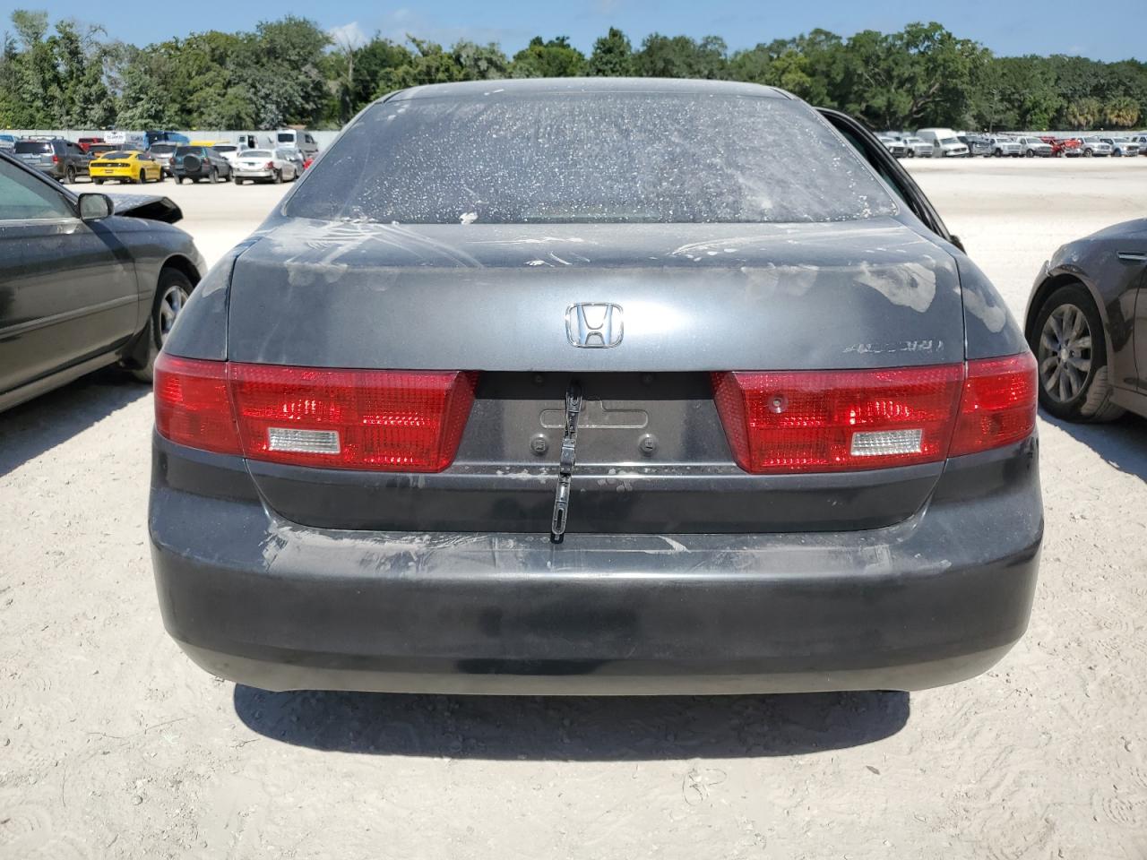 1HGCM56465A081095 2005 Honda Accord Lx