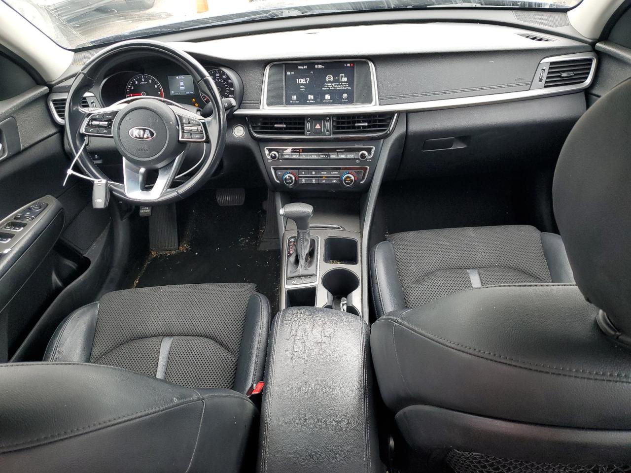 5XXGT4L35KG354830 2019 Kia Optima Lx