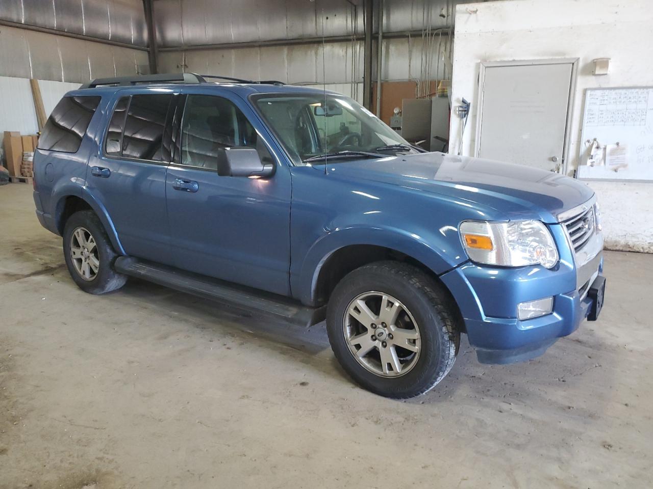 1FMEU73E99UA36765 2009 Ford Explorer Xlt