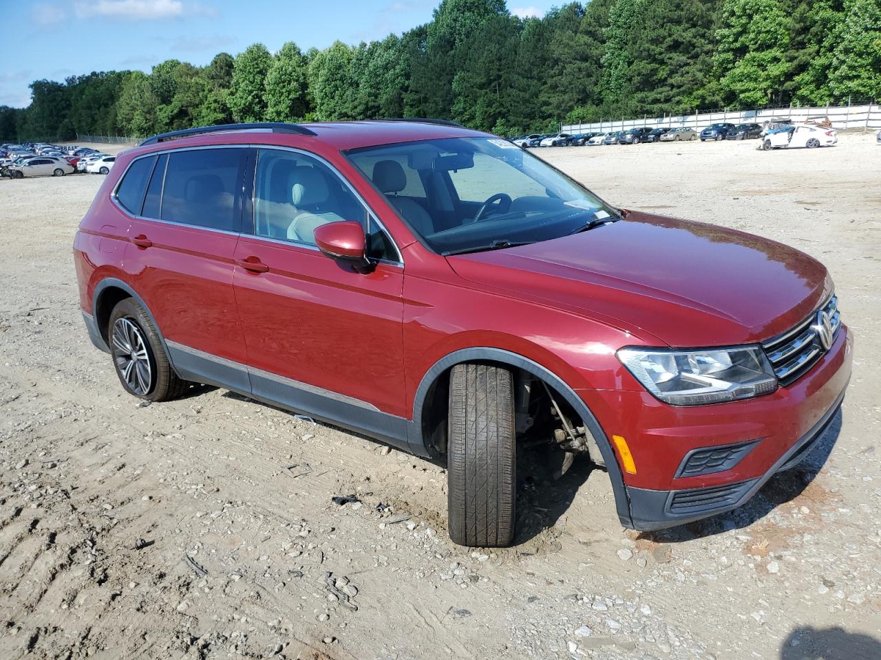 2018 Volkswagen Tiguan Se vin: 3VV3B7AX2JM044559