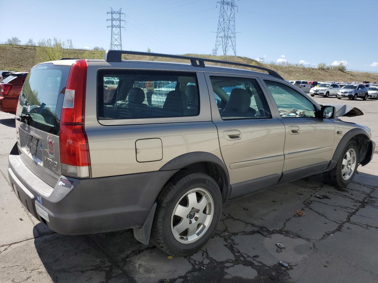 YV1SZ58D221050439 2002 Volvo V70 Xc