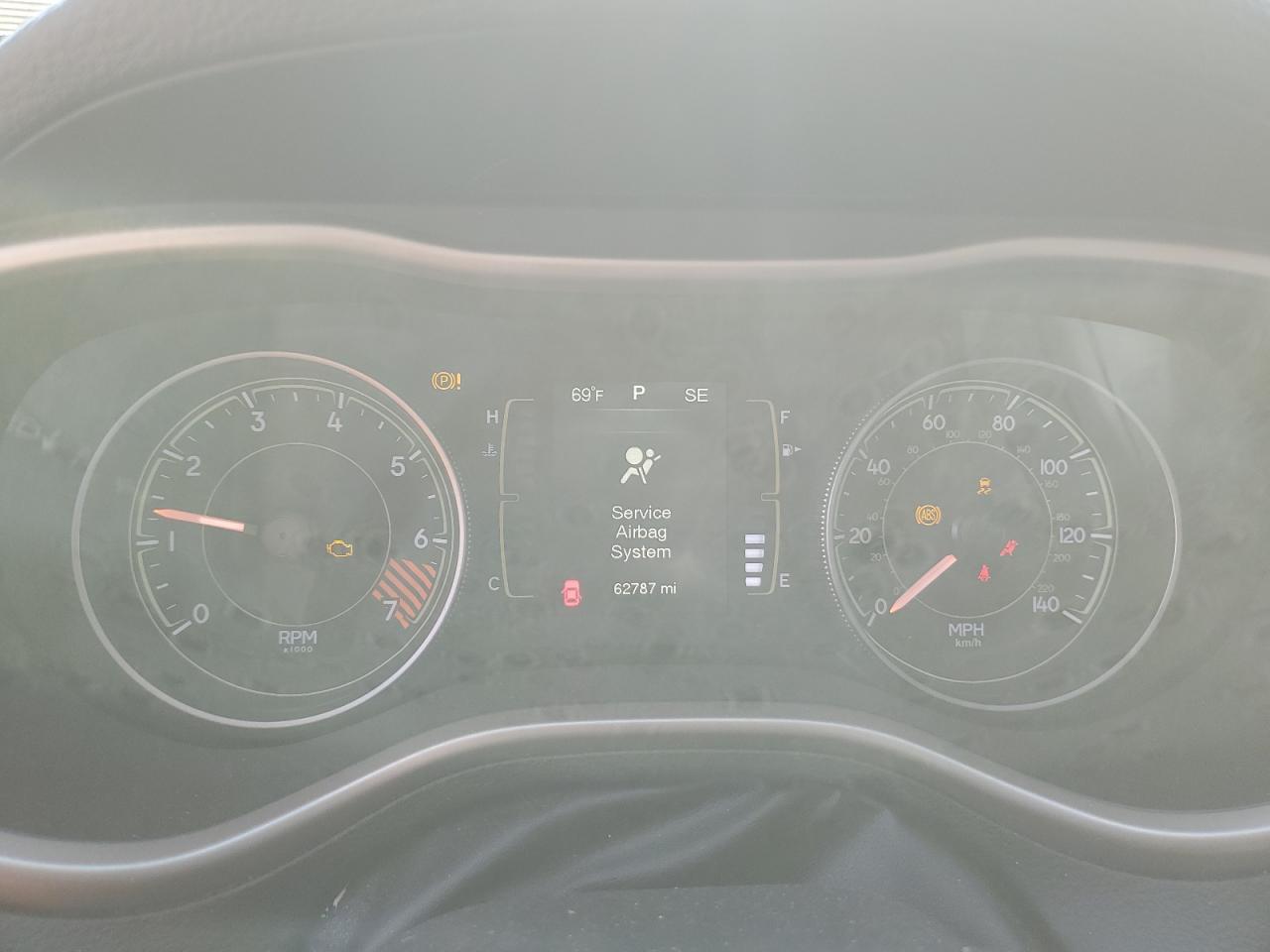 1C4PJLAB5EW154821 2014 Jeep Cherokee Sport