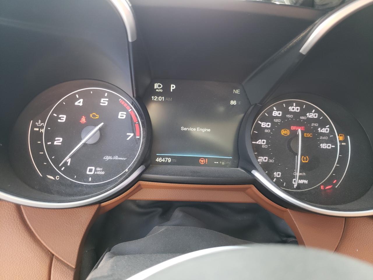 ZARFAECN1H7555236 2017 Alfa Romeo Giulia Ti