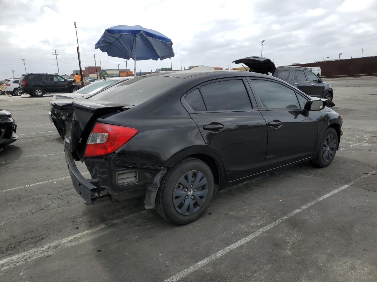 19XFB2F59CE369888 2012 Honda Civic Lx