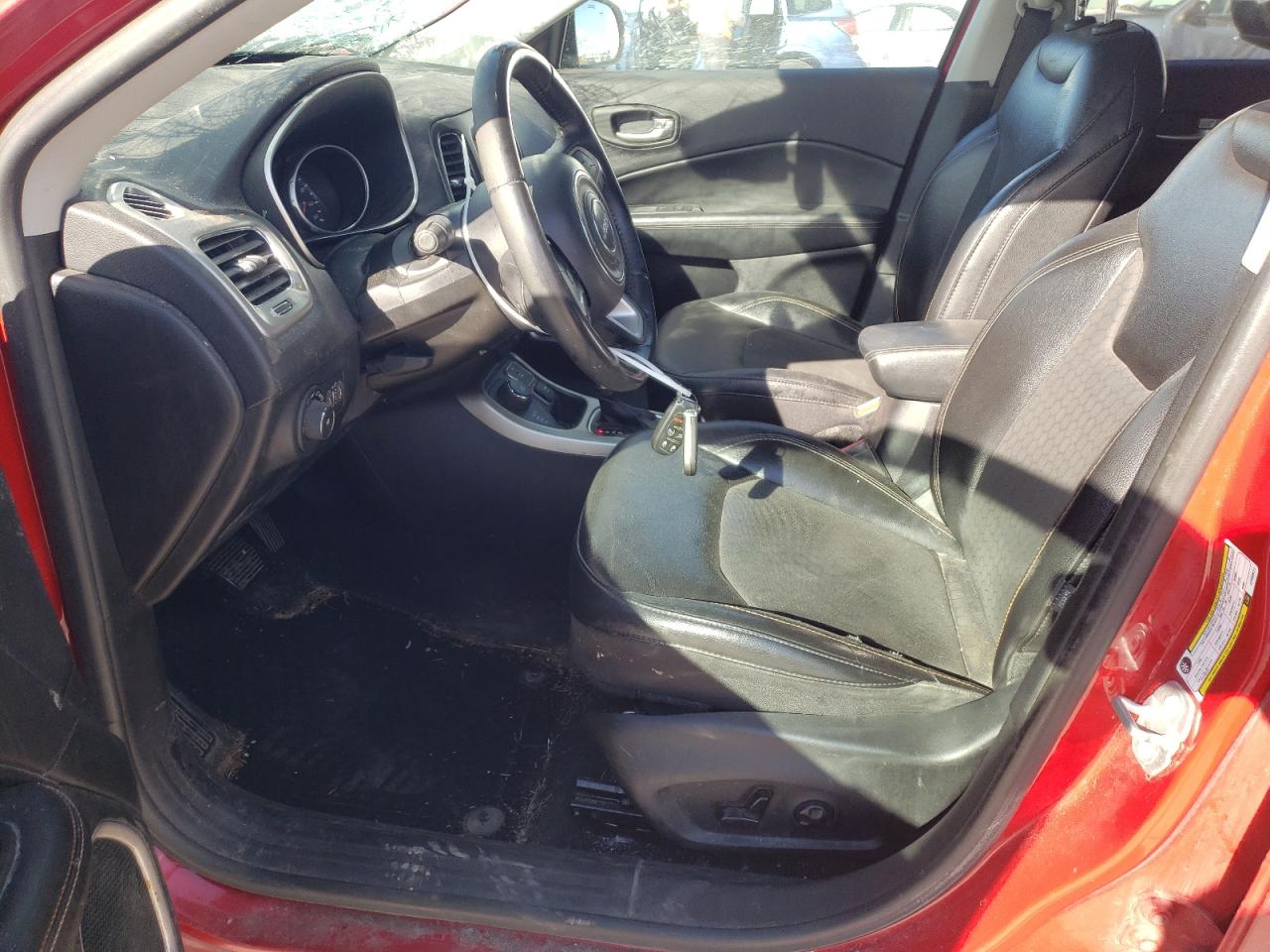 3C4NJDBB4JT455611 2018 Jeep Compass Latitude