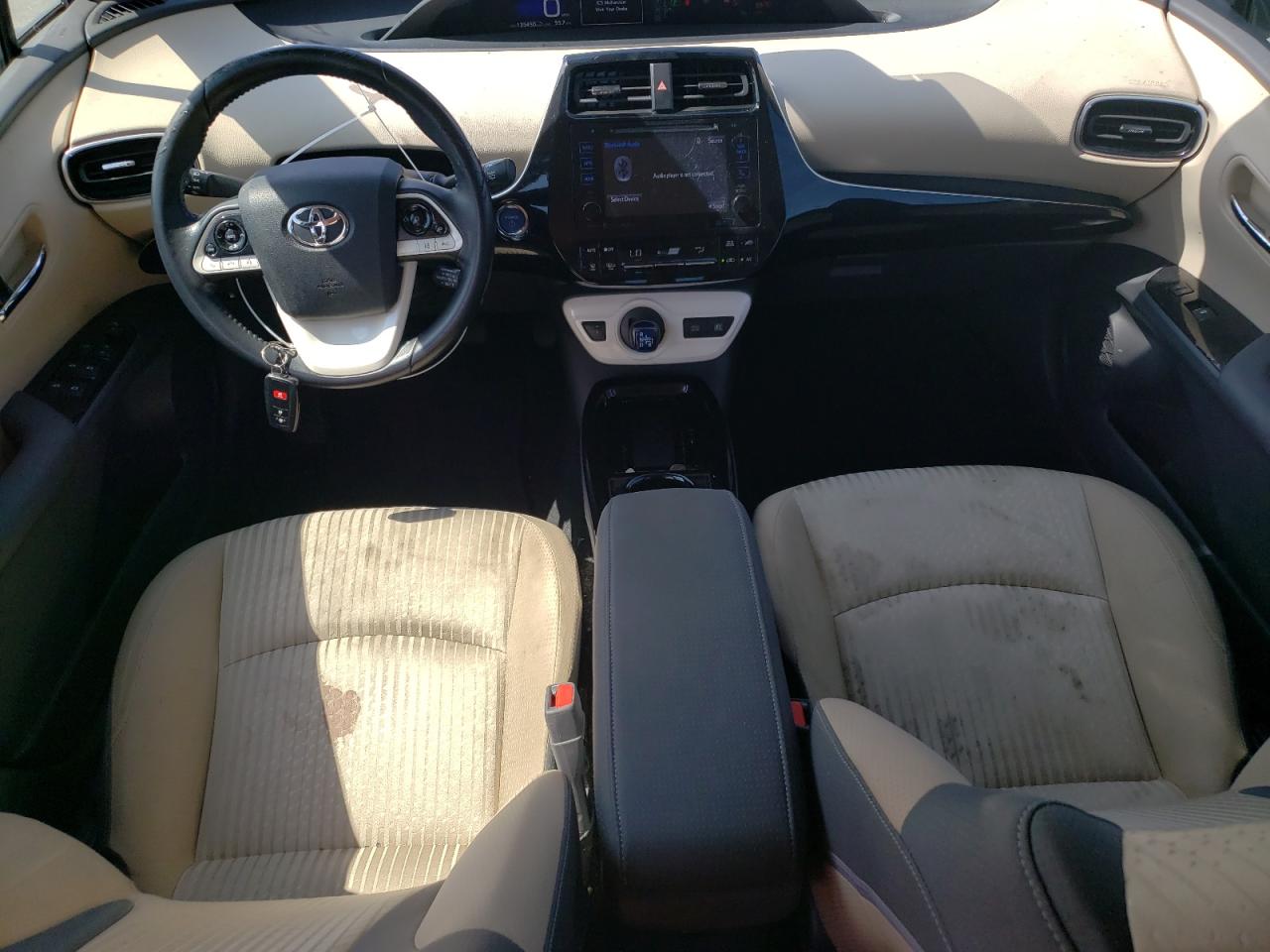 JTDKARFU0J3548746 2018 Toyota Prius