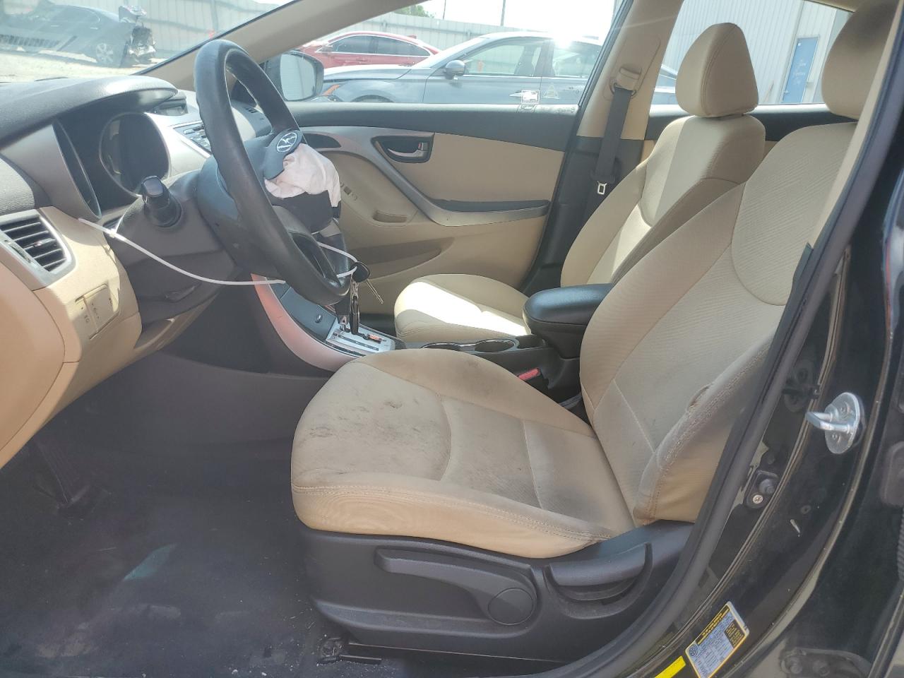 KMHDH4AE4CU426892 2012 Hyundai Elantra Gls