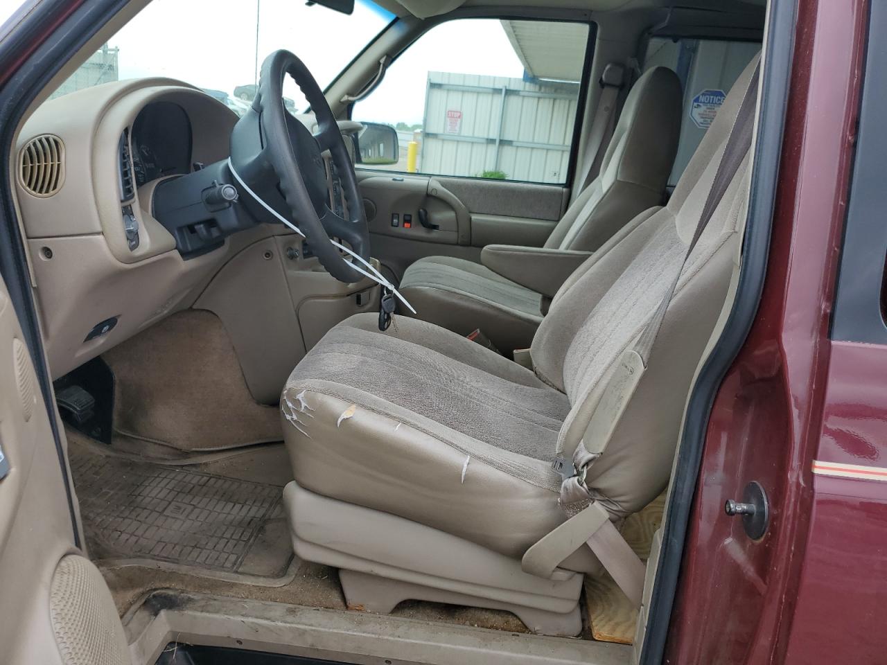 1GNEL19W01B156305 2001 Chevrolet Astro